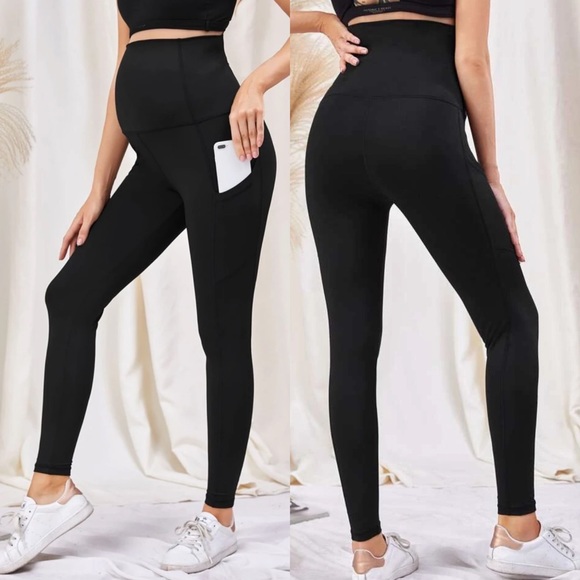 Pants - MATERNITY black leggings with pockets